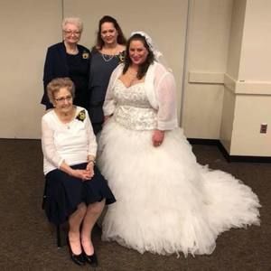 Meet your Posher, Carey